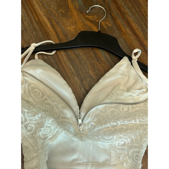 Emerald Sundae White Sparkle Lace Dress V Neck Spaghetti Strap Mini Dress XS - Picture 10 of 13